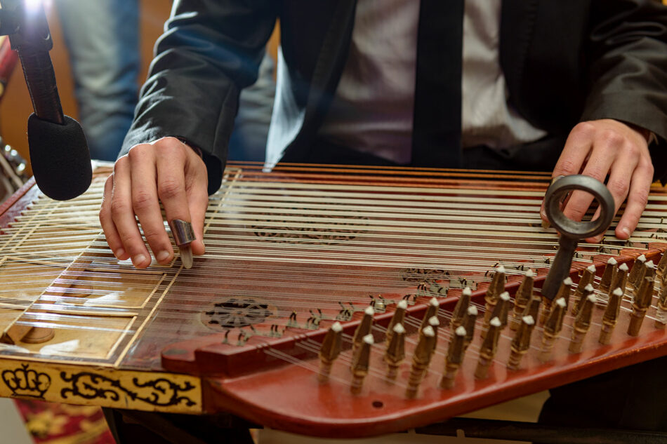 Beyond Technical Precision: How to Bring Interpretive Depth to Your Qanun Playing